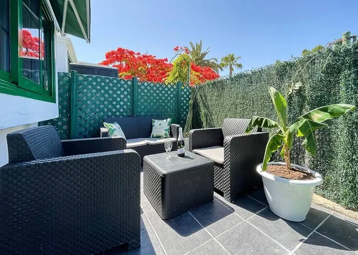 Cozy & Modern Bungalow W/Private Garden Bbq+Wifi